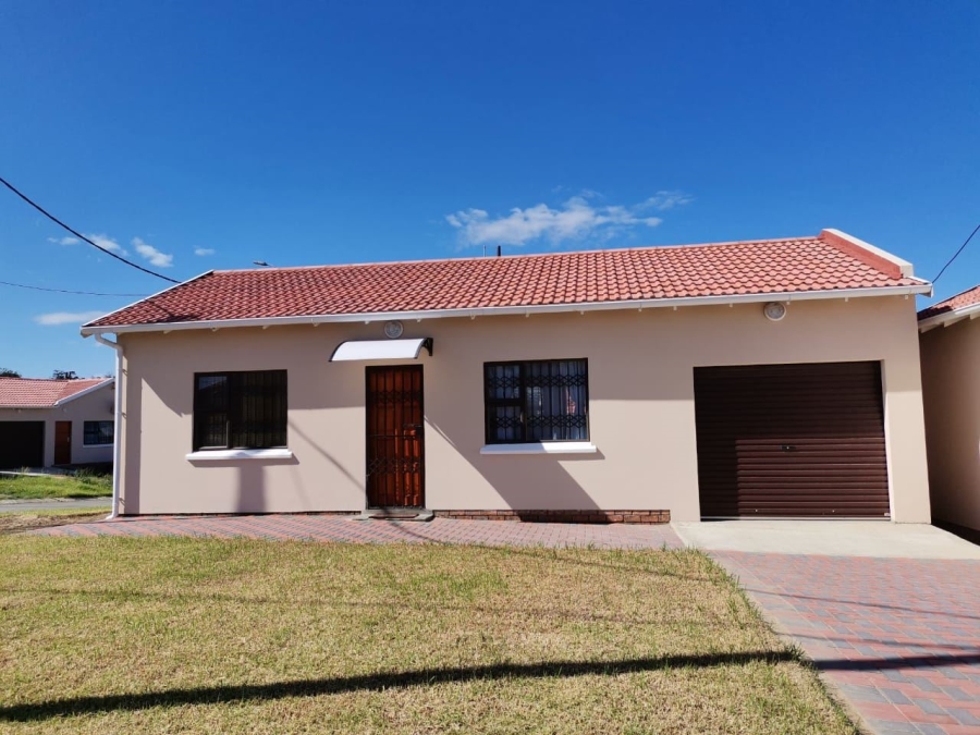 3 Bedroom Property for Sale in Cove Rock Eastern Cape